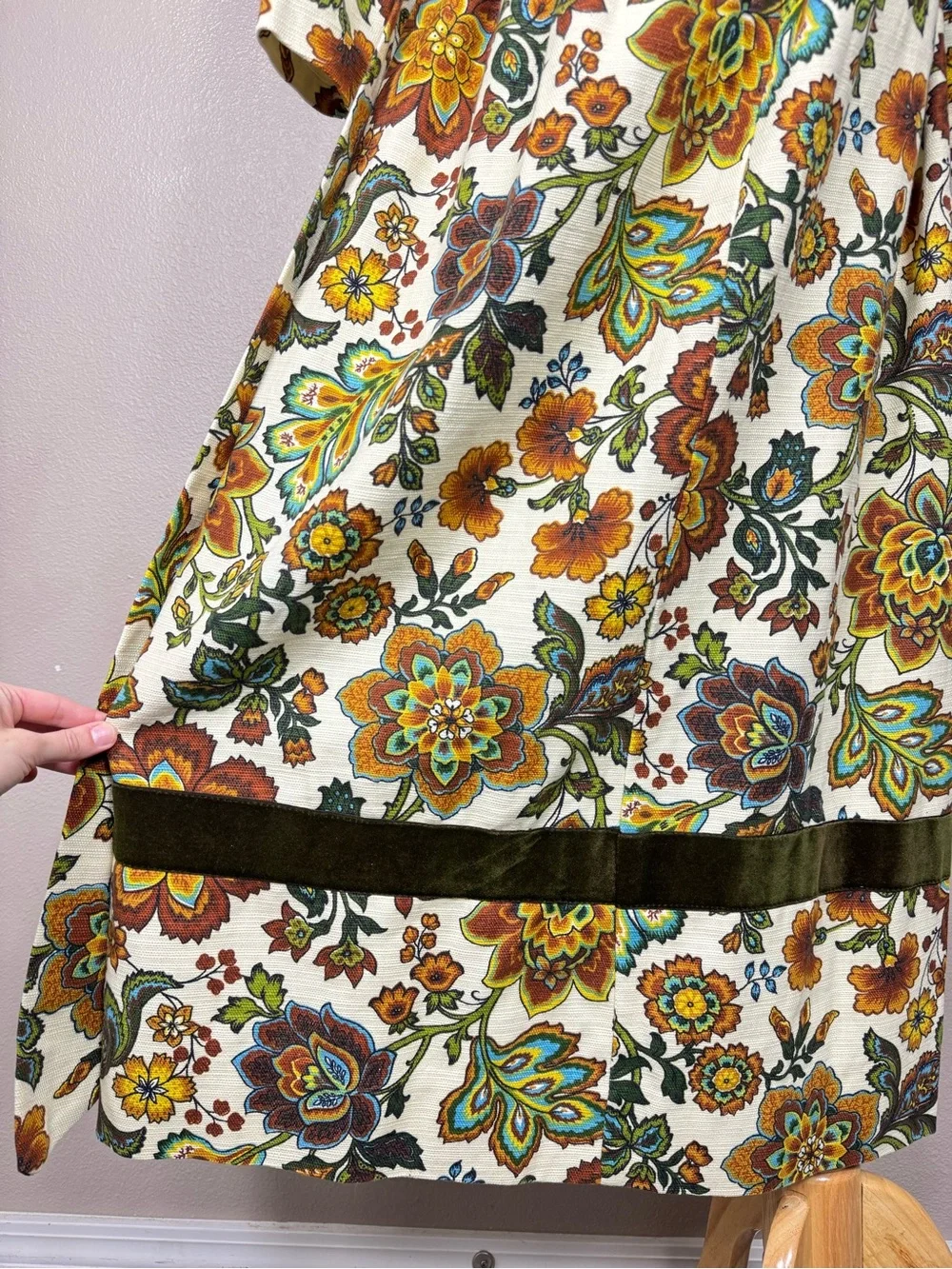 California Charmer 60’s Regency Tapestry Fabric Prairie Dress J